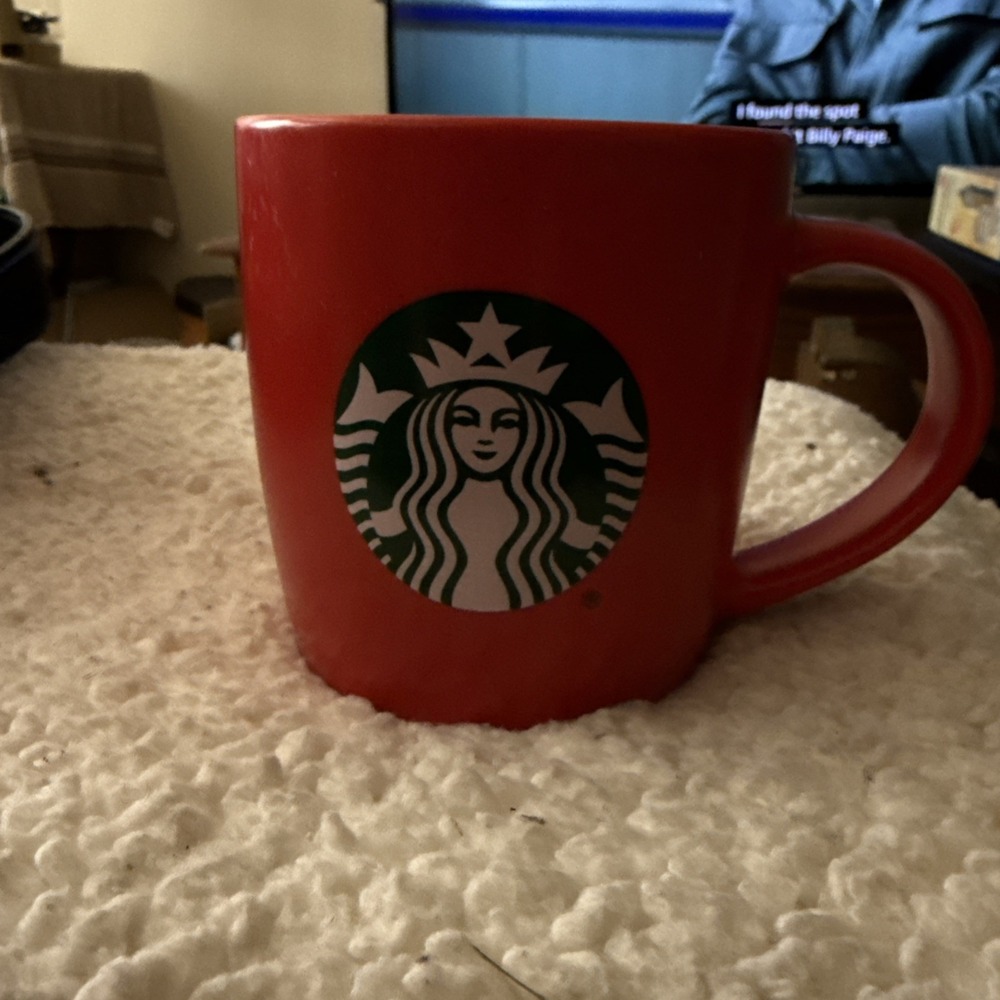 Starbucks Red Coffee Mug 2025 Ceramic Cup 11oz Classic Logo Mug